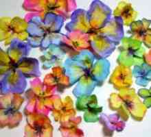 Цветята на акварелна хартия