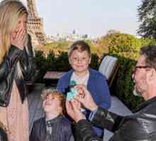 Дийн makdermott Тори Спелинг отправила официално предложение по време на семейна ваканция в Париж