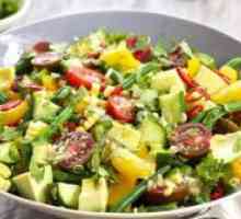 Лятна зеленчукова салата - рецепта