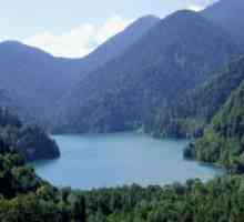 Езерото Риза в Абхазия