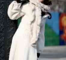 Жена зимно палто