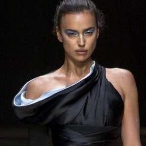 Брадли Купър подкрепя Ирина Шейк в седмицата на висшата мода в Париж