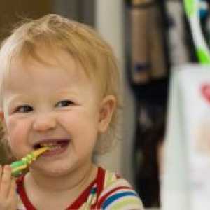 Почернели зъби в ранна детска възраст