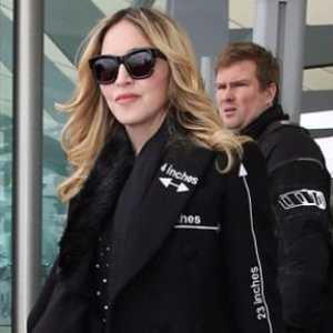 Мадона пристигна в Лондон, за да говори със сина си