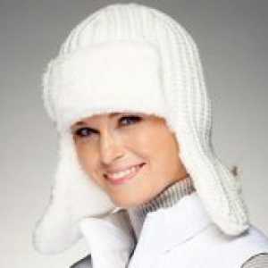 Trendy плетена шапка