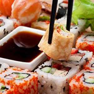 Възможно ли е за бременни жени да ядат суши