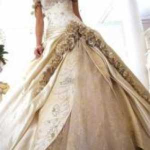Елегантна сватбена рокля