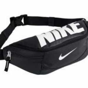 Nike чанта на колана