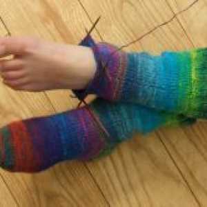 Плетене на чорапи с модел