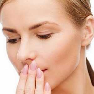 Миризма на устата изпражнения - причини и лечение