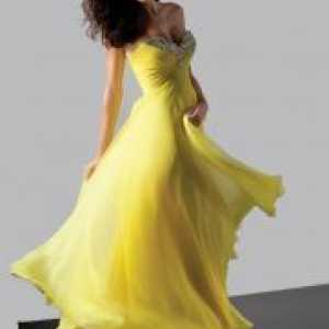 Жълта рокля 2013