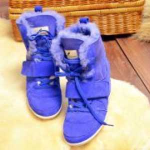 Зимни обувки с кожа